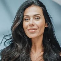 Carolina Dayan, mãe de debutante